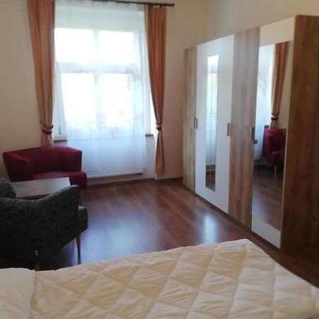 Apartment 70M2 Karlovy Vary Eksteriør bilde
