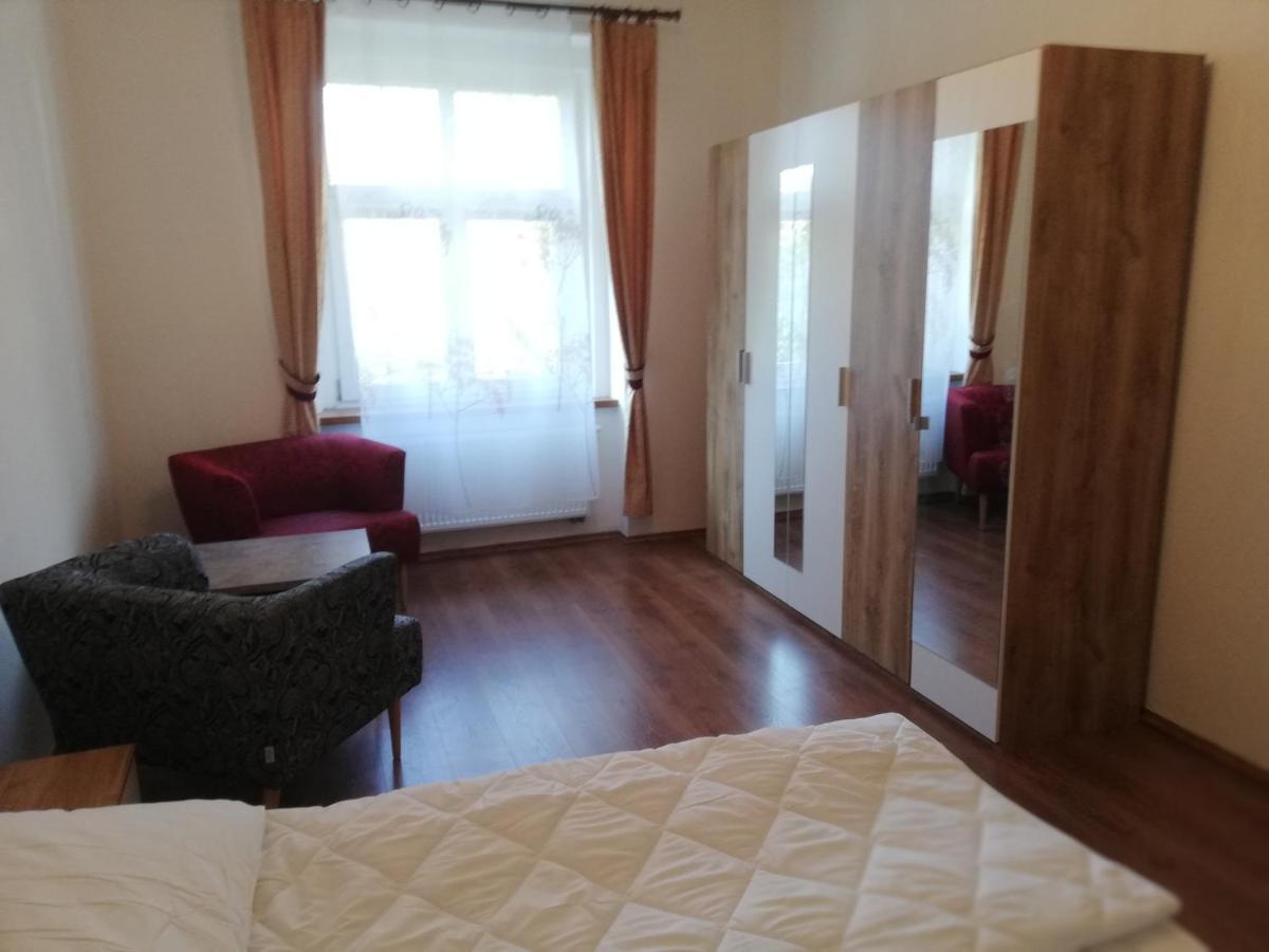 Apartment 70M2 Karlovy Vary Eksteriør bilde